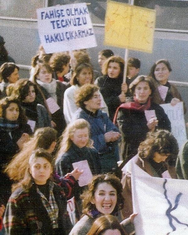 10. Kadın hakları savunucularının protestosu, İstanbul, 1990.