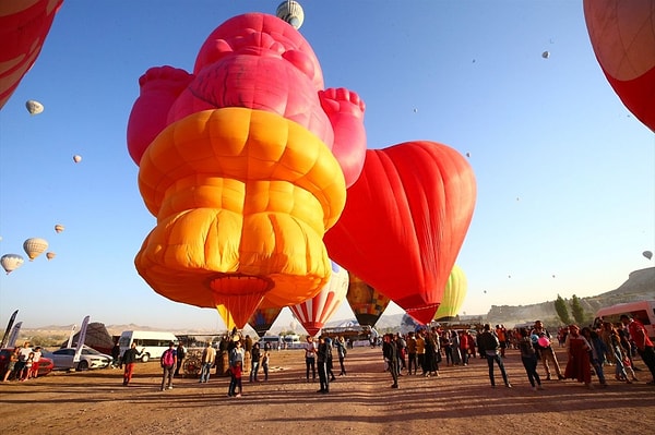 Uluslararası Sıcak Hava Balon Festivali 2022 senesinde de gökyüzünü renklendirdi.