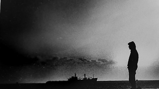 Dinlerken Duygularınıza Hakim Olamayacağınız 14 Şarkı ile Acılarınızı Hafifletmeye Geldik