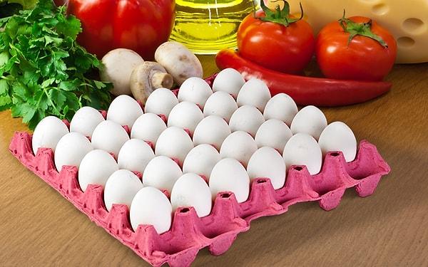 30'lu yumurta 60 liraya yaklaştı. Bu da bir yılda %100 civarı bir fiyat artışı olduğu anlamına geliyor.