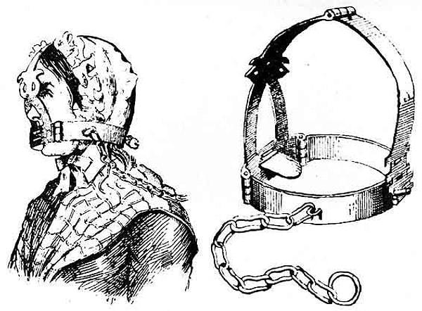 Maske, demir kafes şeklindeydi ve insan kafasını çevreliyordu. Maske takılan kişinin konuşması veya yemek yemesi imkansızdı.