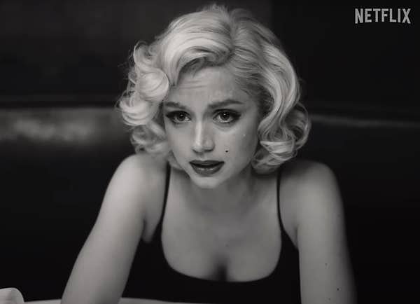 "Я знаю, к этому надо привыкнуть, но я просто не могу. Я играла Мэрилин Монро, Мэрилин Монро, Мэрилин Монро. Я не вынесу еще одной сцены с Мэрилин Монро", - говорит героиня в трейлере.