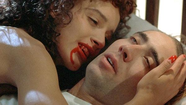 12. Vampire's Kiss (1988) - IMDb: 6.0