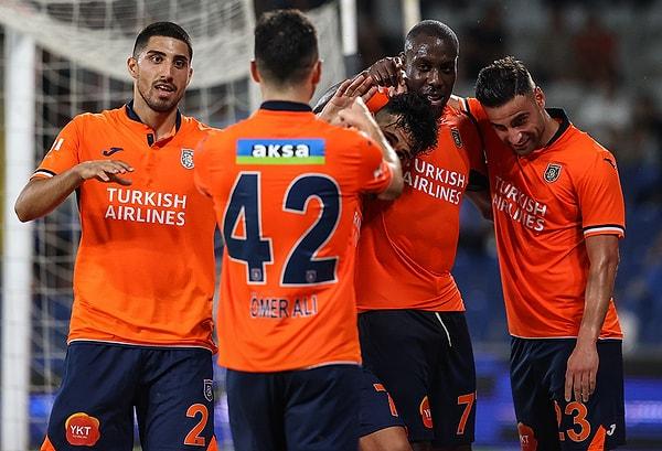 Avrupa Konferans Ligi 3. ön eleme turunda Başakşehir, 3-1 kazandığı ilk maçın rövanşında sahasında Breidablik'i 3-0 yenerek Play-off turuna yükseldi.