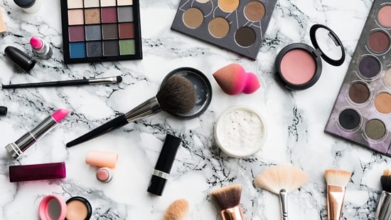 Nerede Hata Yapıyorsun? Makyaj Rutininde Eksik Olan Şeyi Söylüyoruz!