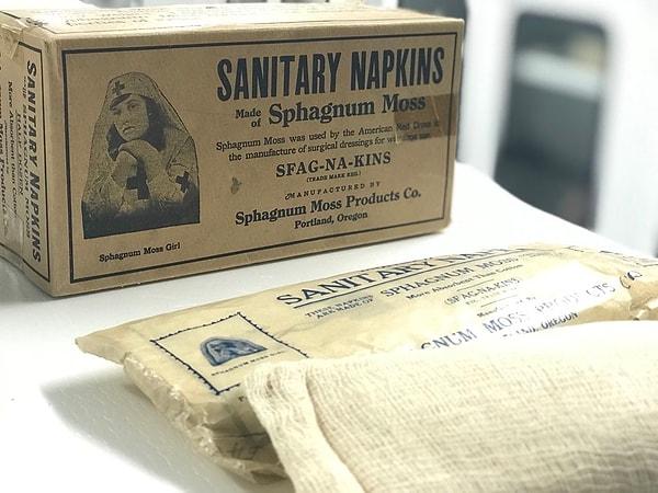 Birinci Dünya Savaşı zamanlarında kanamayı durdurmak için kullanılan bandaj benzeri ürünler piyasaya sürüldü.