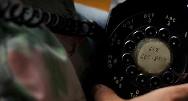 20. Stranger Things 3'ün 6. bölümünde Murray'in telefon numarası ekranda görünüyor.