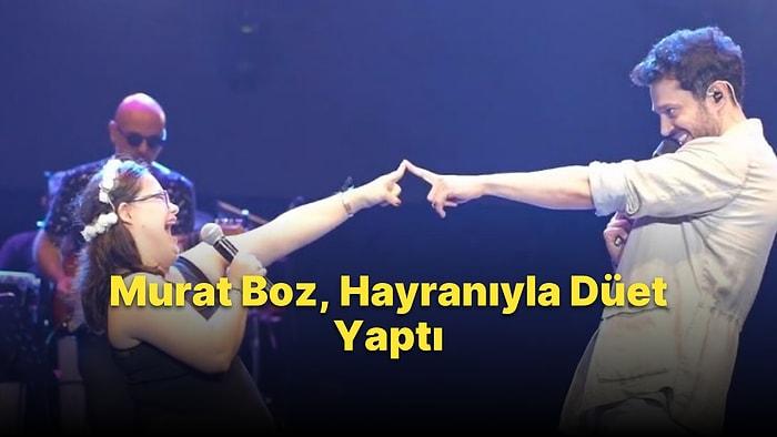 30 Ağustos'ta Konser Veren Murat Boz, Bir Hayranı ile Sahnede Düet Yaptı