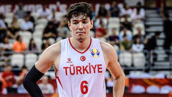 Siz Cedi Osman'ın maç performansını nasıl buldunuz?