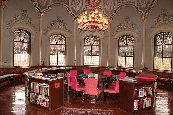 Ahmet Hamdi Tanpınar Edebiyat Müze Kütüphanesi