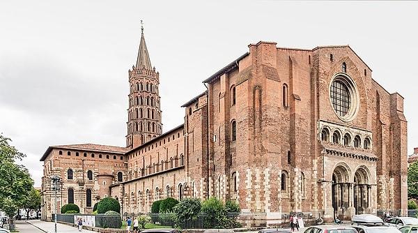 UNESCO Dünya Miras Listesi'ne giren Saint-Sernin Bazilikası...