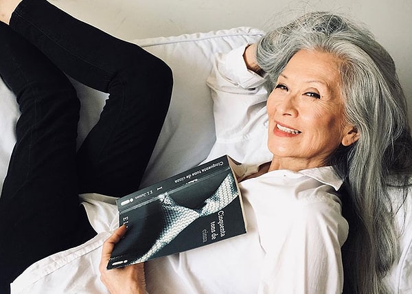 Для нее стандарты индустрии красоты являются репрессивными, но она верит, что есть надежда.