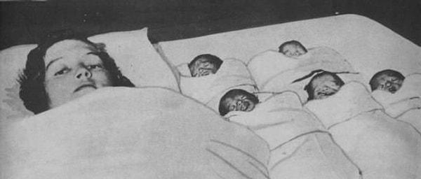 1934 yılında Kanada'nın küçük bir kasabasında bir kadın beşiz bebek dünyaya getirmiş: Annette, Cécile, Yvonne, Marie, ve Émilie Dionne.
