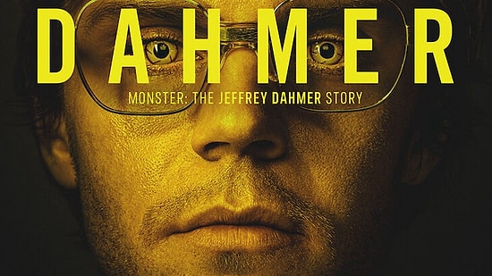 Evan Peters is Jeffrey Dahmer in Netflix's "Monster: The Jeffrey Dahmer Story"