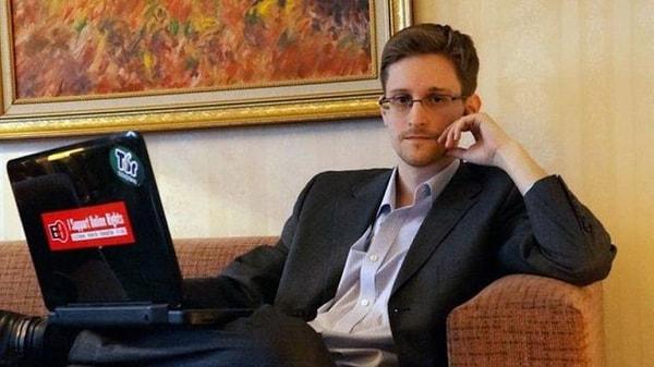 Liverpool Üniversitesi'nde eğitim gören Snowden, 2005 senesinde Maryland Üniversitesi'nde çalışmaya başladı.