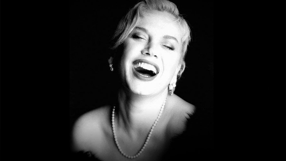 Dinlediğiniz Her Şarkıda Farklı Bir Şey Keşfedeceğiniz Sezen Aksu'nun En İyi Şarkı Sözleri