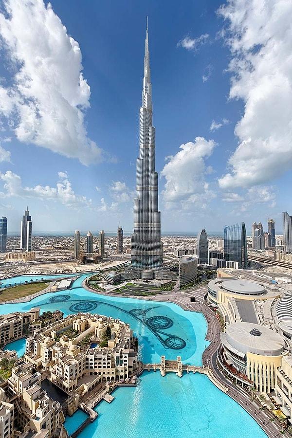 DUBAİ - Burj Khalifa: 828 metre