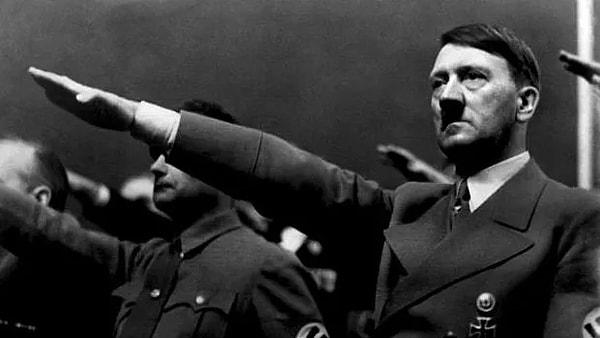 Çiftin sağdıcı dünyanın gördüğü en acımasız diktatörlerden biri olan Adolf Hitler'den başkası değildi.