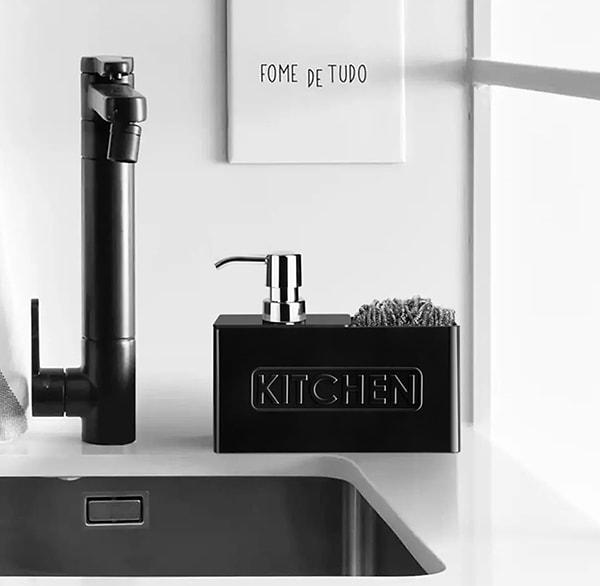 4. Mutfağın en önemli ihtiyaçlarından sıvı sabunluk...
