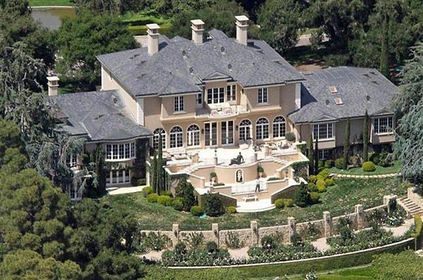 21. Oprah Winfrey'in Kaliforniya'da yer alan Montecito evi