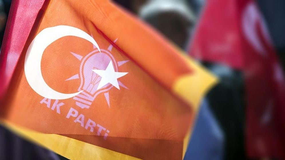 Öğrencileri Trabzon'dan Ankara'daki AK Parti Etkinliğine Götürmüşler