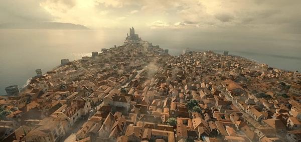 King's Landing'in surları da bu dönemde inşa edilir.