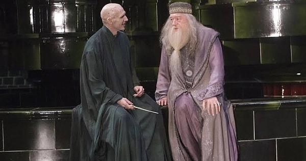 Dumbledore ve Voldmort'un anlamı.