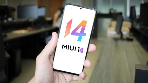 Son olarak Android 11 güncellemesi alan Xiaomi, Redmi ve POCO modelleri için yolun sonu göründü diyebiliriz. Xiaomi tarafından MIUI 14 güncellemesi bu cihazlara paylaşılmayacak. Ancak Android 12 güncellemesi alabilen cihaz kullanıcıları ise bu konuda şanslı.