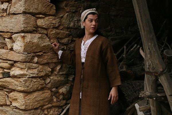 Elveda Rumeli dizisinde Zarife, Muhteşem Yüzyıl'da Nigar Kalfa'ya hayat veren oyuncu bambaşka bir rolle izleyiciyle buluşacak.