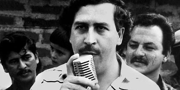 Aylık erzak malzemeleri eve taşınırken içinde alkol, nakit para, uyuşturucu madde ve hatta silah gibi diğer mal kaçakçılıkları da yaşandı. Escobar Hapishanesi daha çok suç cenneti gibiydi.