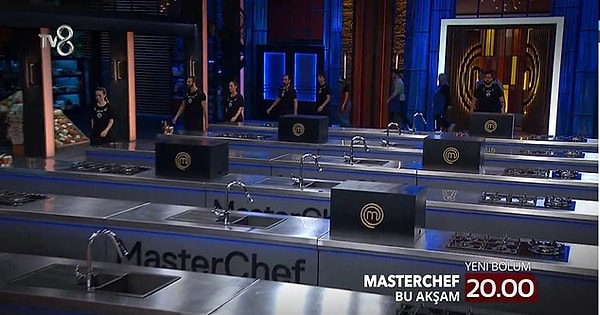 3. MasterChef Türkiye'nin bu akşamki bölümünde yarışmaya bir isim veda edecek. Büyük heyecana sahne olacak eleme oyununda kimin yarışmaya veda edeceği ise merak konusu...