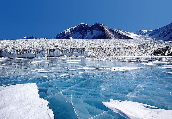 6. Hangi ülkede buzul göllere rastlanmaz?