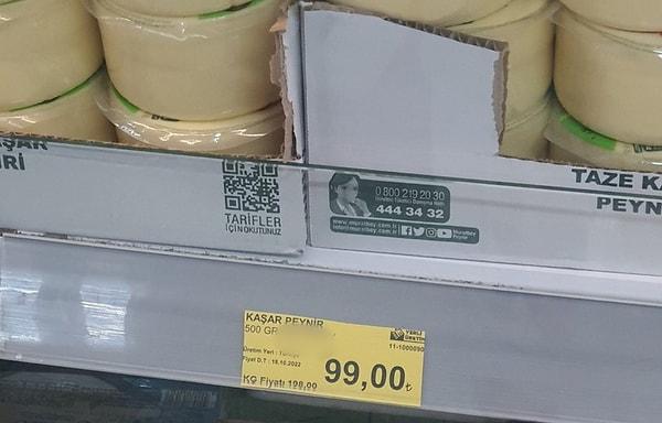 Sofralarımızın bir zamanlar vazgeçilmezi olan kaşar peyniri fiyatları artık vazgeçirme eşiğini de geçmiş durumda.