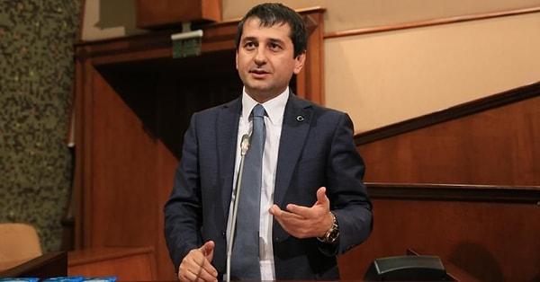 İstanbul Büyükşehir Belediyesi (İBB) İyi Parti Grup Başkan Vekili İbrahim Özkan, yarınki MHP Grup Toplantısı'nda Devlet Bahçeli'nin erken seçim tarihi açıklayacağını iddia etti.