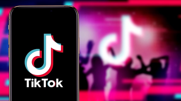 Sosyal medya kullanıcıları arasında en popüler uygulamalardan biri olan TikTok, 13 Kasım Pazar günü erişim sorunu yaşamaya başladı.