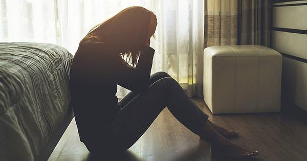 Yazar, depresif hâli azaltmak için Psikolog Diane Tice’ın önerilerini sıralamış: