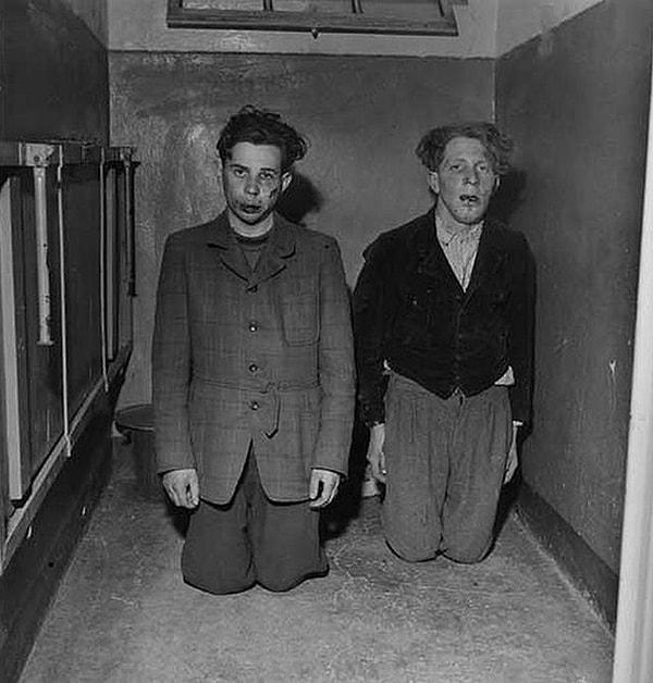 9. Nisan 1945'te yakalanan Buchenwald toplama kampı gardiyanları: