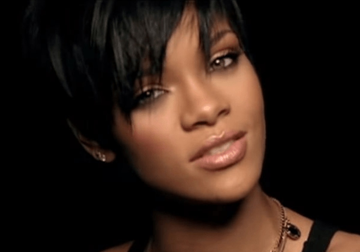 Rihanna 2005. Песни рианны mp3. Песни рианны mp3. Песни рианны mp3. Риханна даймондс.