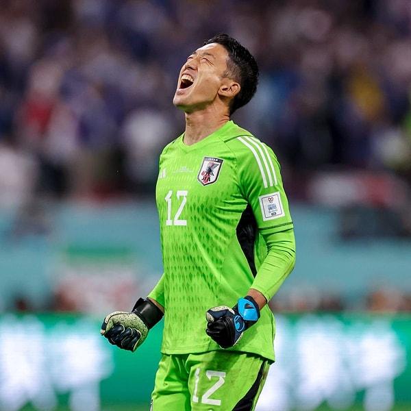 Japonya kalecisi Shuichi Gonda, Almanya karşısında maçı 8 kurtarışla tamamladı.