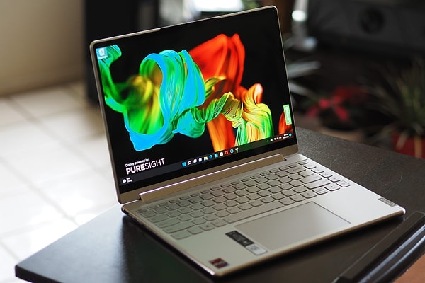 11. Lenovo Yoga 9i