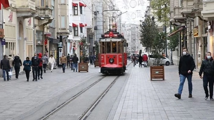 Valiliğin Yasaklarına Tepki: ‘İstiklal’i Değil, Sınırları Kapat’