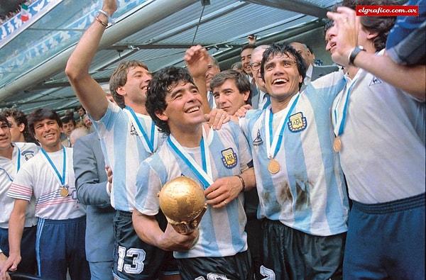 Arjantin, Fransa ve Uruguay iki kez kupayı müzesine götürdü.