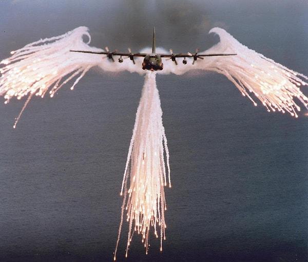 9. Lockheed AC-130'a 'Ölüm Meleği' isminin verilme sebebi;