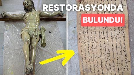 18. Yüzyıldan Kalma İsa Heykelinin Popo Kısmına Not Saklayan Rahip ve Notta Yazanlar