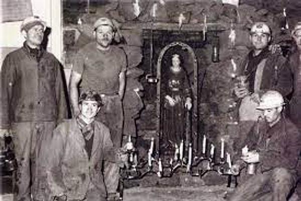 4 Aralık önce Anadolu'da sonra Avrupa ve zamanla bütün dünyada "Dünya Madenciler Günü" olarak kabul edilmiştir.