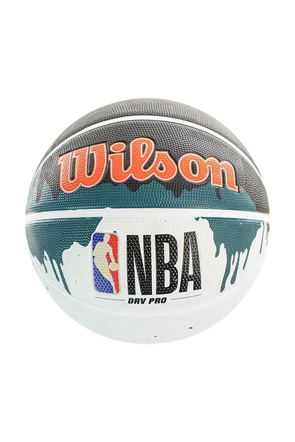 8. Wilson basketbol topu.