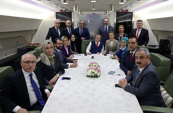 Geçen haftalarda Cumhurbaşkanı Erdoğan, Dünya Kupası açılışı için gittiği Katar'dan dönerken, uçakta gazetecilere "marketlere yeni bir cezanın yolda olduğuna" dair işaretler vermişti.