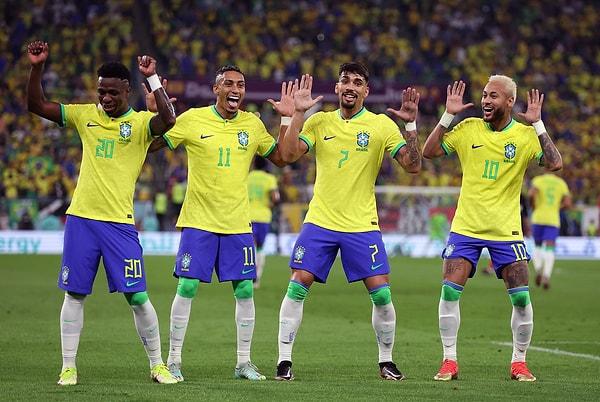 Maçı baştan sona üstün götüren Sambacılar; Vinicius Junior, Neymar (P), Richarlison ve Lucas Paqueta'nın attığı gollerle sahadan 4-1 galip ayrıldı.
