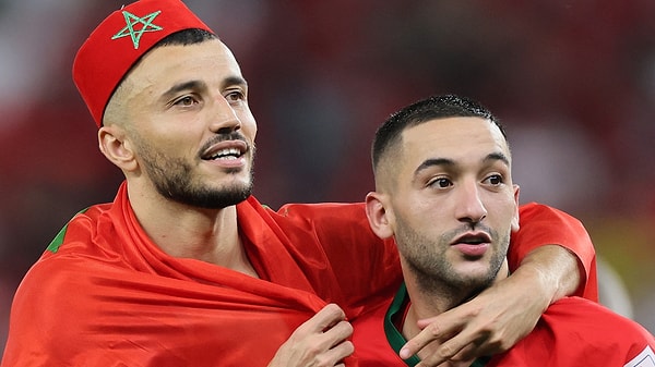 Hollanda doğumlu Hakim Ziyech, tüm alt yaş kategorilerinde Hollanda forması giydi. Şu anda Hollanda ilk 11'inde oynasan kimse neden oynadı diyemezdi herhalde.