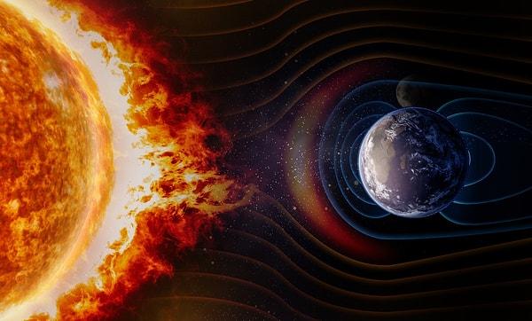 Bir astrofotoğrafçı olan Eduardo Schaberger Poupeau tarafından 4 Aralık'ta Güneş'ten çekilen görüntüler, Dünya'ya bakan beş önemli güneş lekesi ve iki manyetizma lifi ortaya çıkardı.